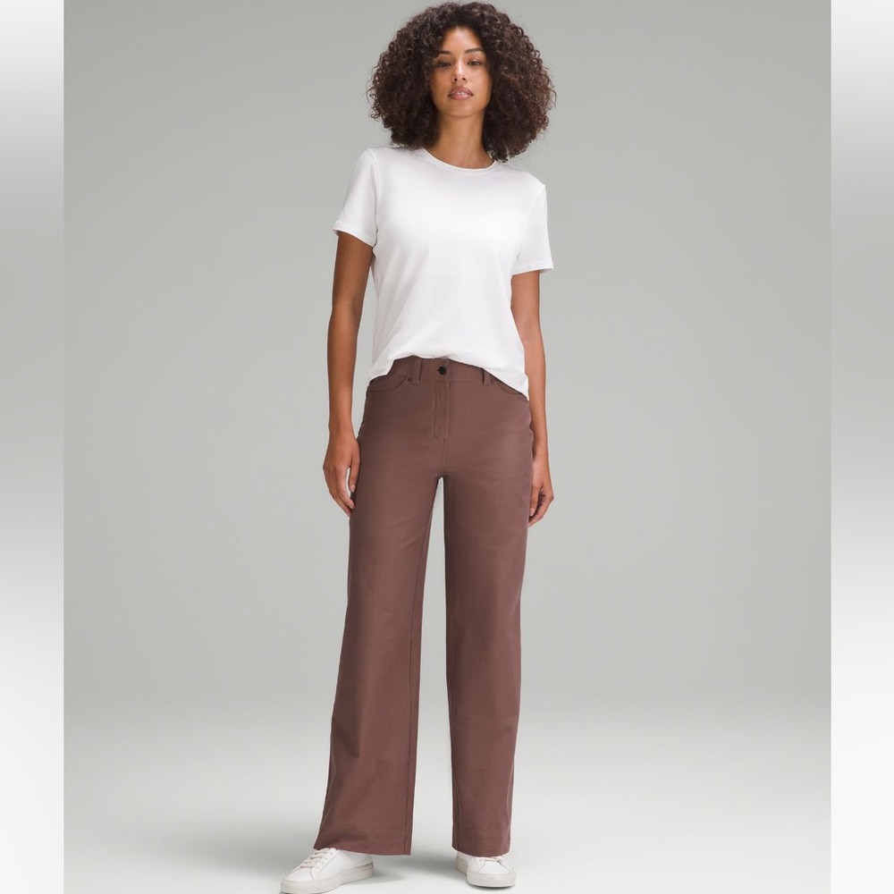 NWT Lululemon City Sleek 5 Pocket Wide Leg Pant Size 28